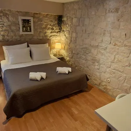 Carol Guest house Trogir