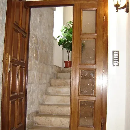 Carol 3* Trogir