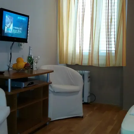 Carol Guest house 3*